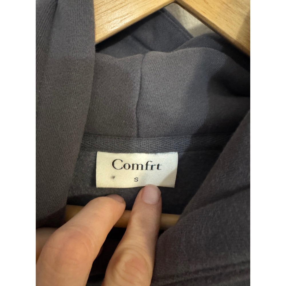 Comfrt Dark Gray Fleece Lined Hoodie With Zipper Pocket Size S - Picture 4 of 5